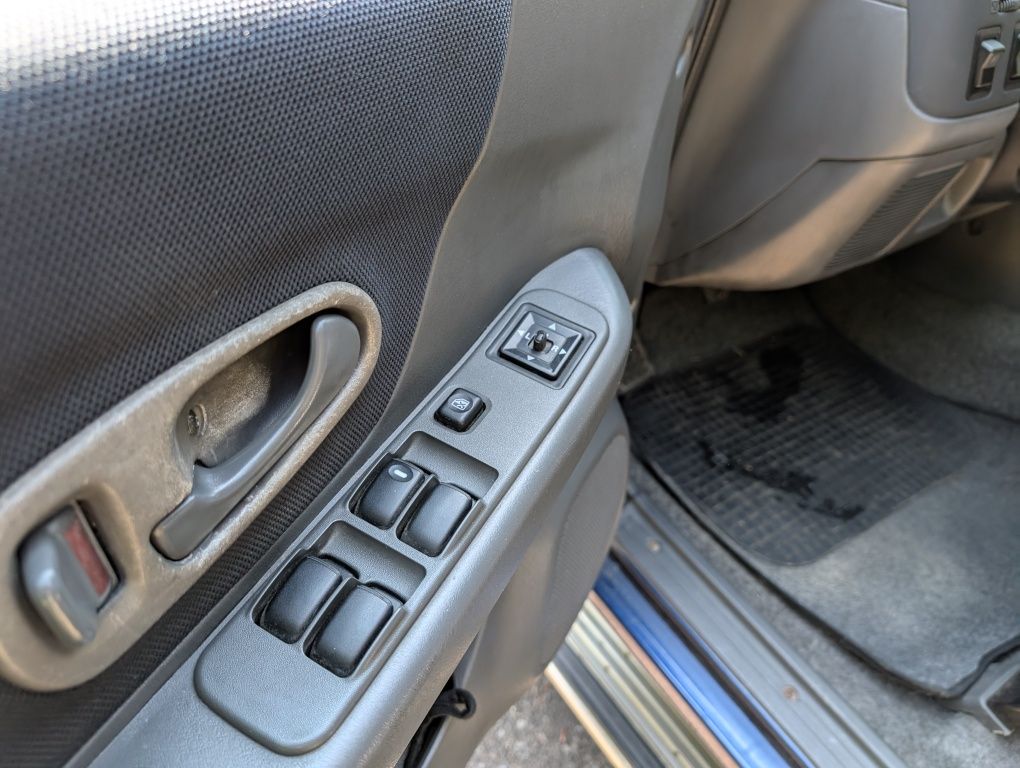 Mitsubishi Pajero Sport 2.5TDI-4X4