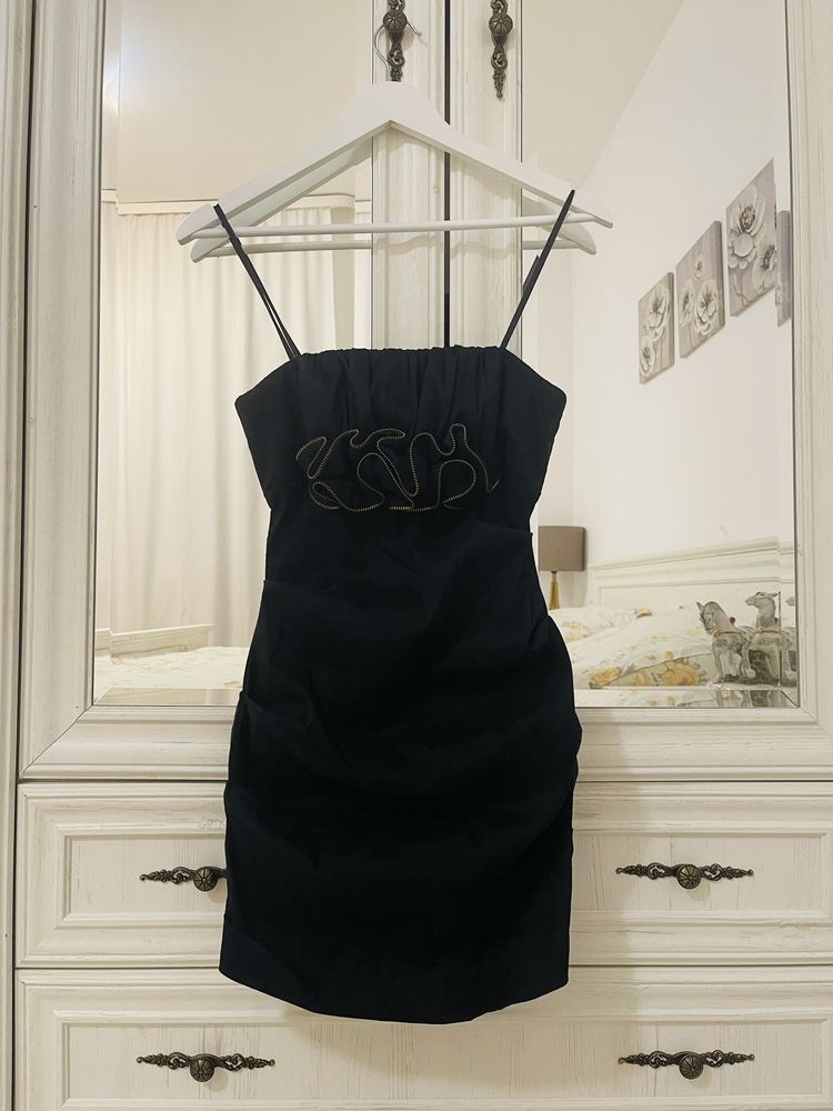 Rochita neagra Nr.S