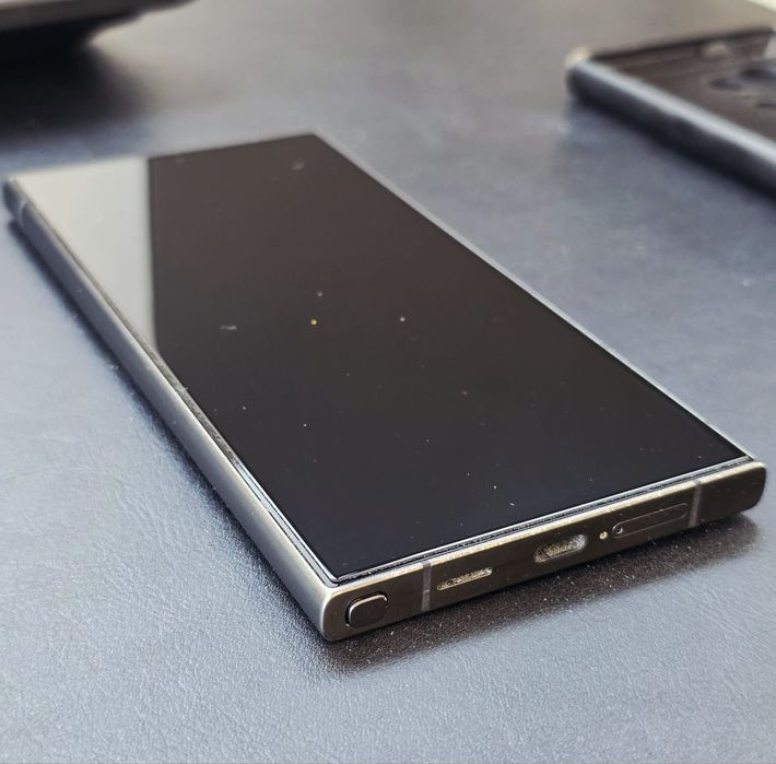 Vând Samsung S24+ DualSim 512 Gb Onix Black