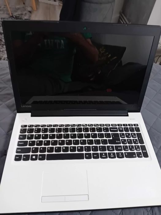 De vanzare laptop Lenovo ideapad 310