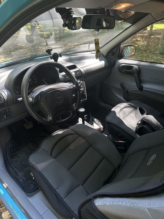 Opel Corsa 1.4 M.I. с газ