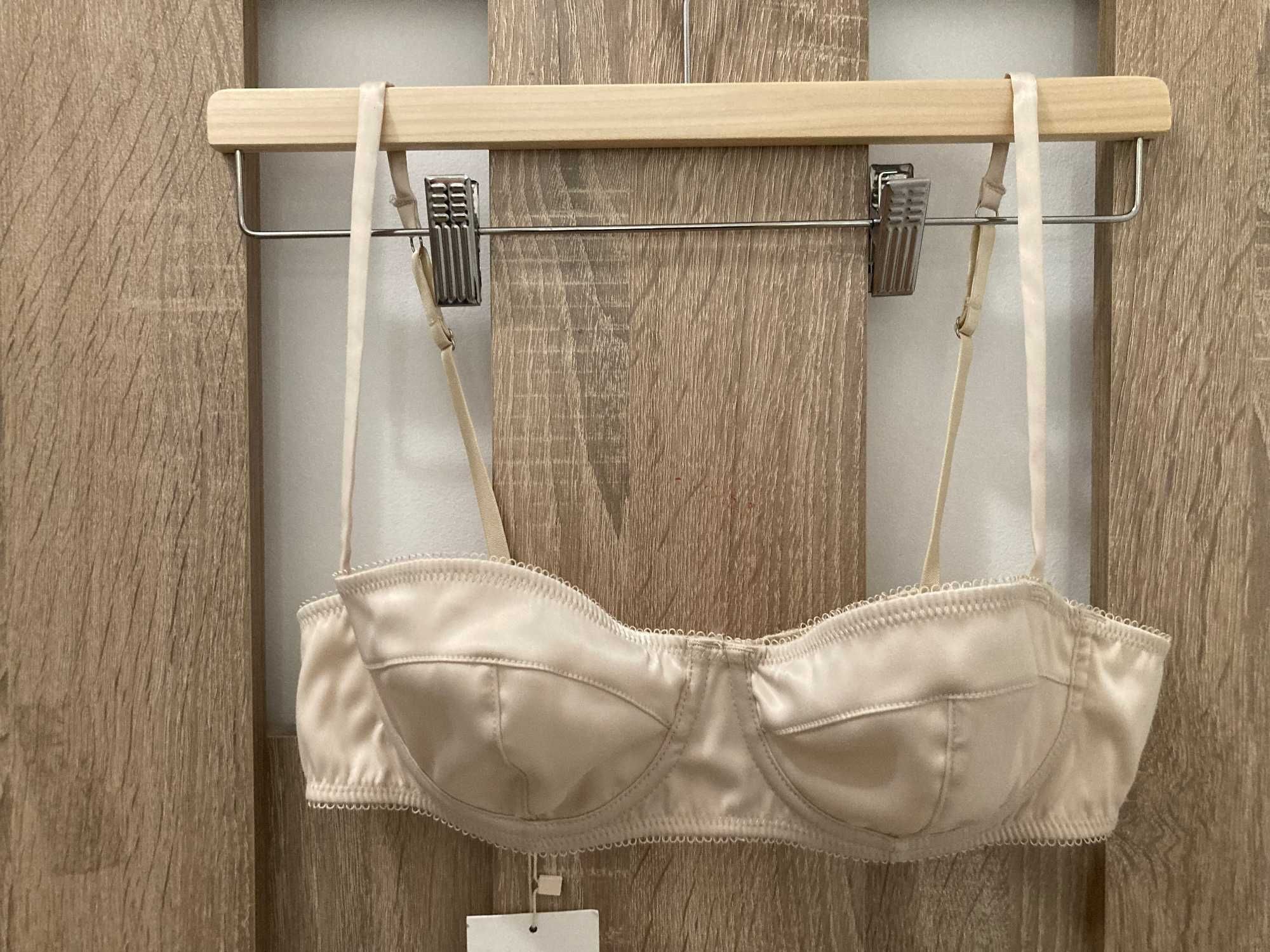 Бельо, сутиени на Oysho и Zara Home