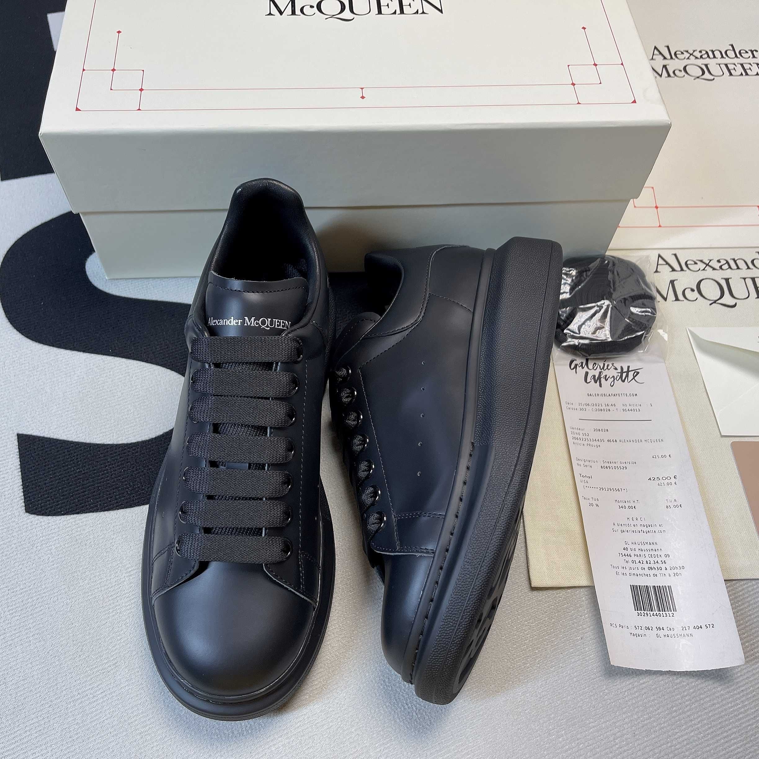 McQueen Sneaker Full Black (35-45)