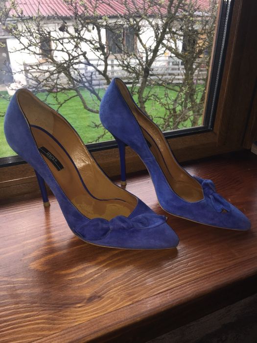 Официални обувки