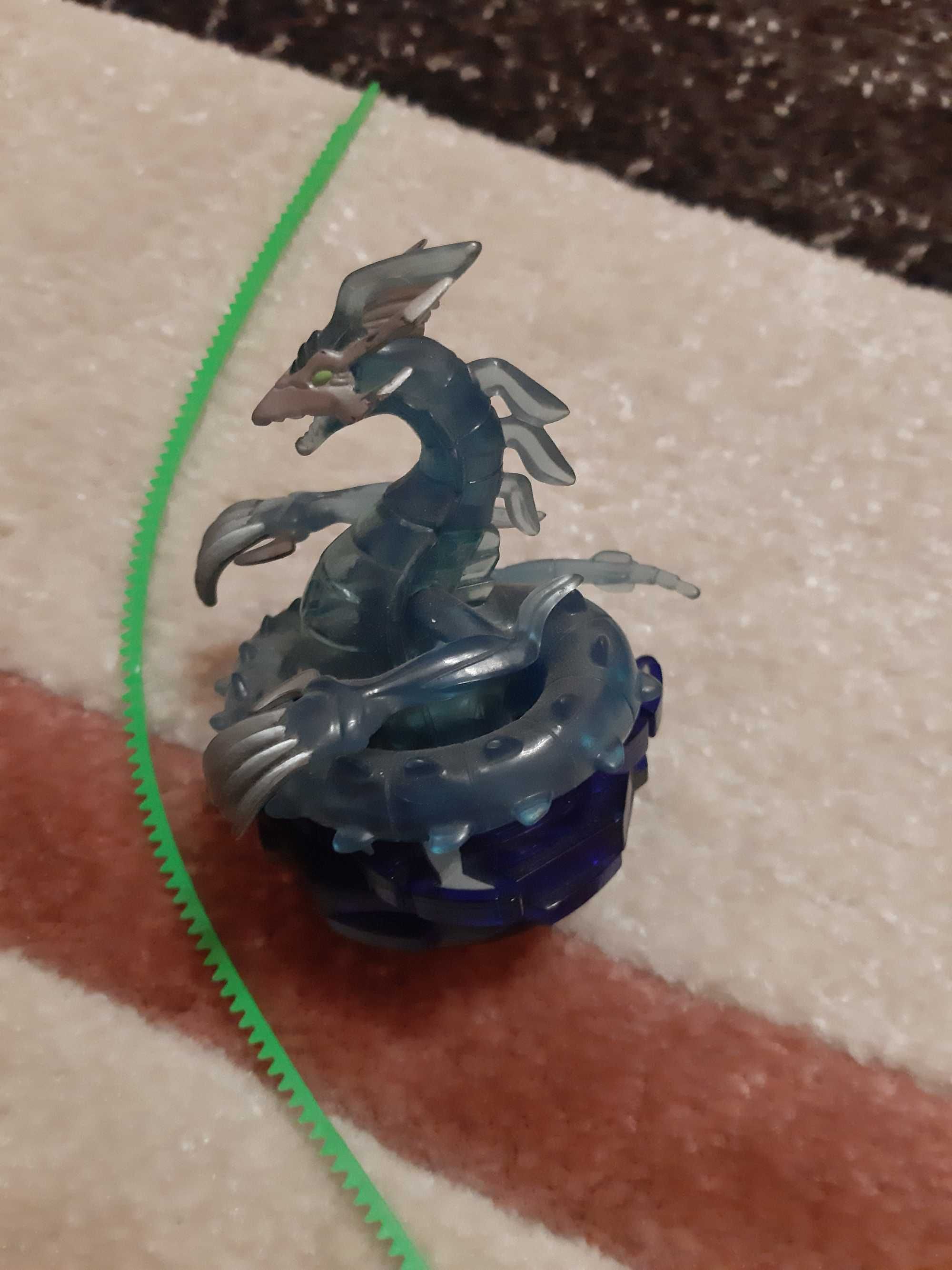 Beyblade V force spinning spirits