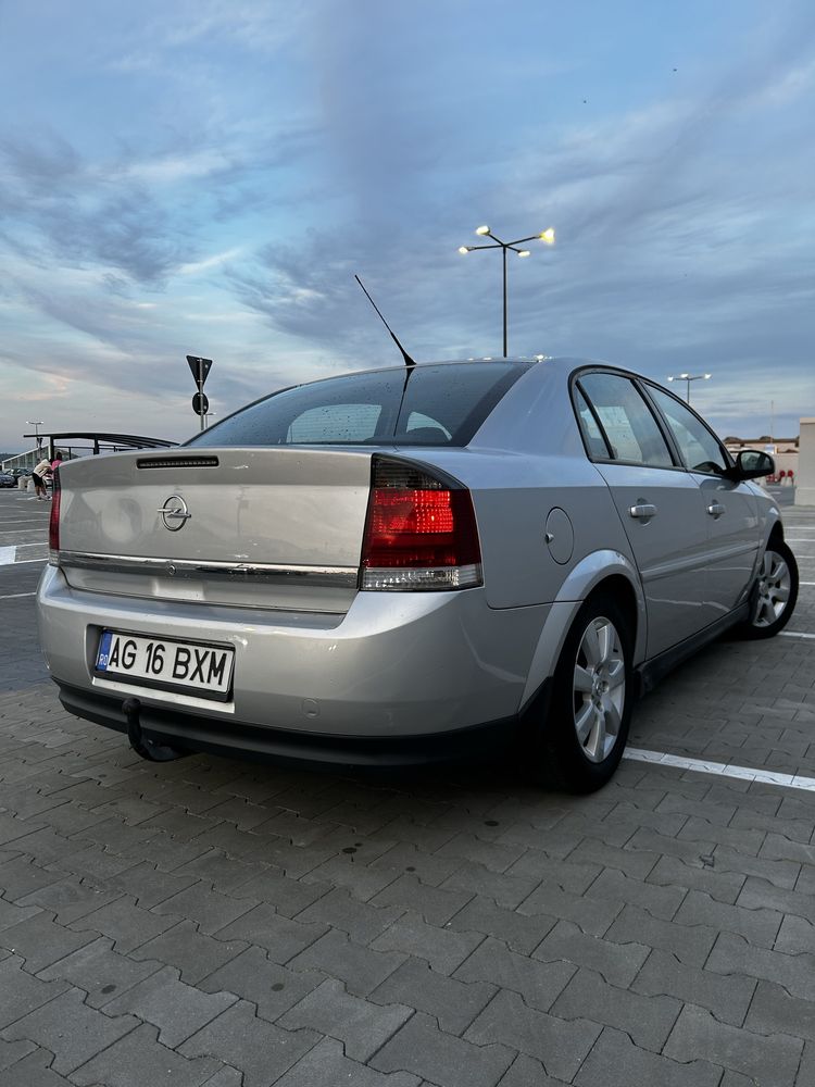 Vând Opel Vectra C 2005 , ofer fiscal