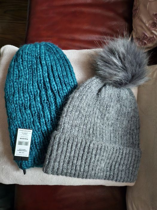 Caciuli noi  Zara , Troll