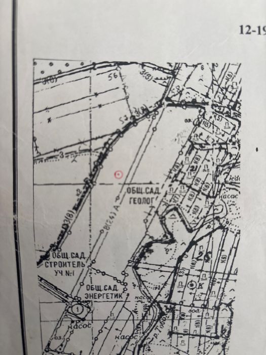Дачный участок 4 сотки, первая линия возле дороги, рядом остановка.