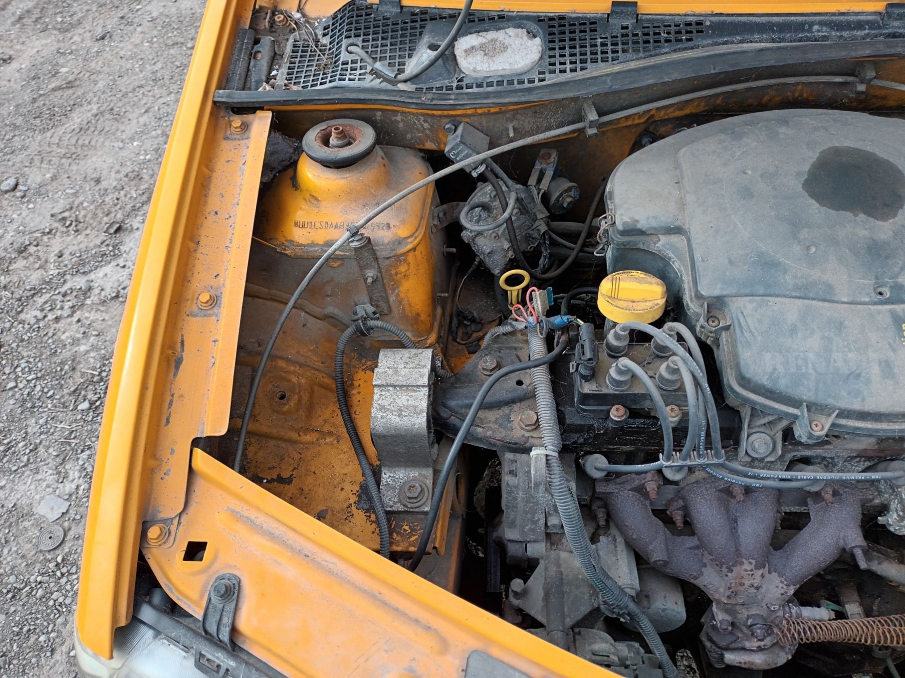 Dezmembrari  Dacia LOGAN (LS)  2004  > 2012 1.4 MPI LPG (LS0C) Benzina