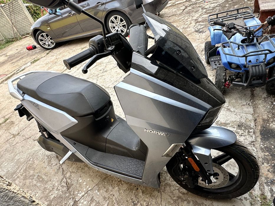 HORWIN Scuter electric
