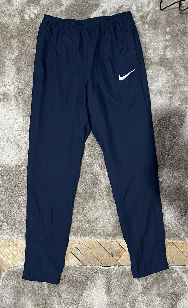 Мъжки долнища Nike Dri-Fit,Adidas,Joma