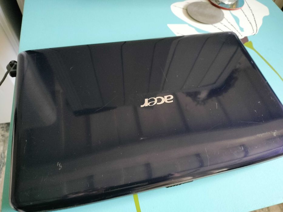 Laptop Acer :Intel i5,6gb ram,placa video,500gb