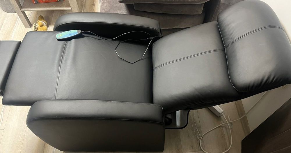 Кожен масажен стол