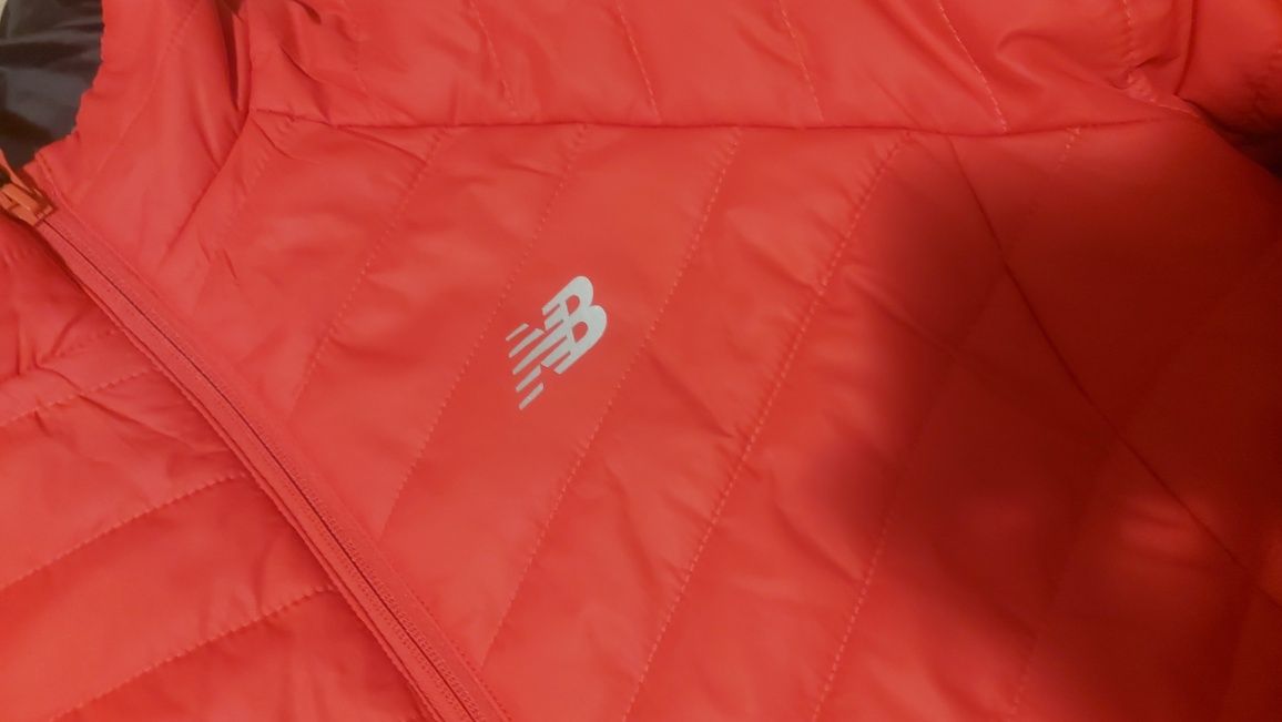 New balance дамско яке M размер