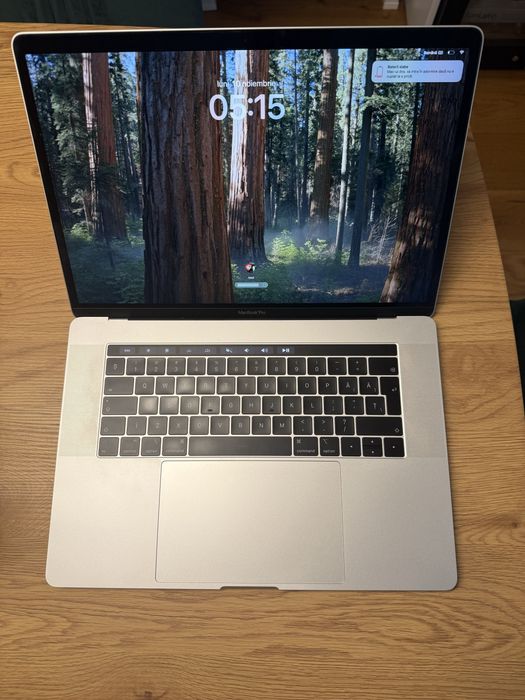 Apple MacBook Pro 2018 15 inch