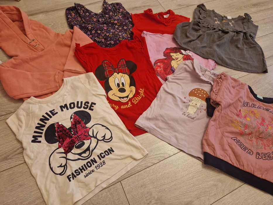 Vand lot bluze fetite marime 98