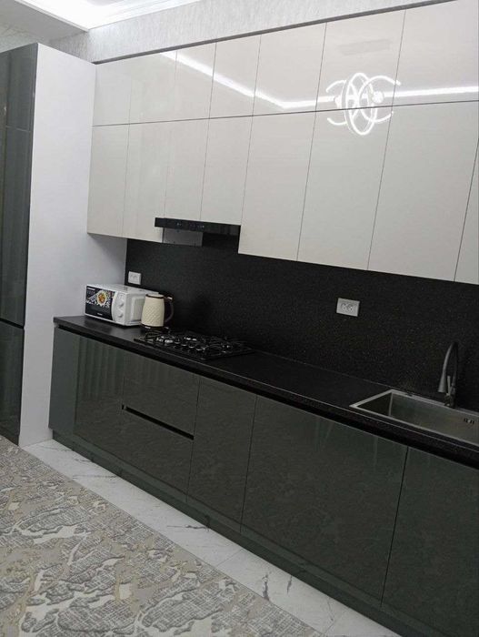 АРЕНДА 2-х комнатная по улице Саламатина