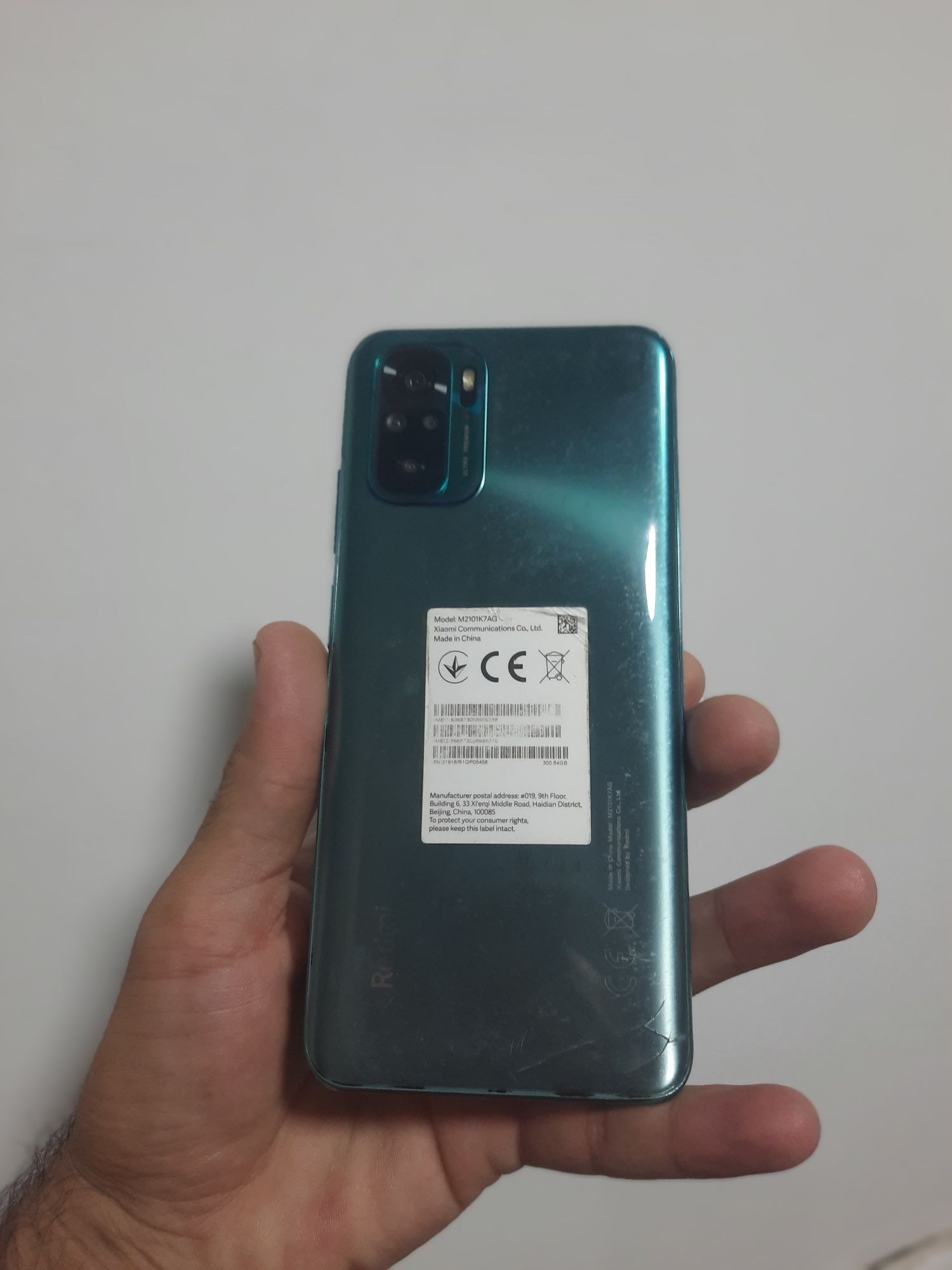 Мобил телефони сотилади Redmi not 10