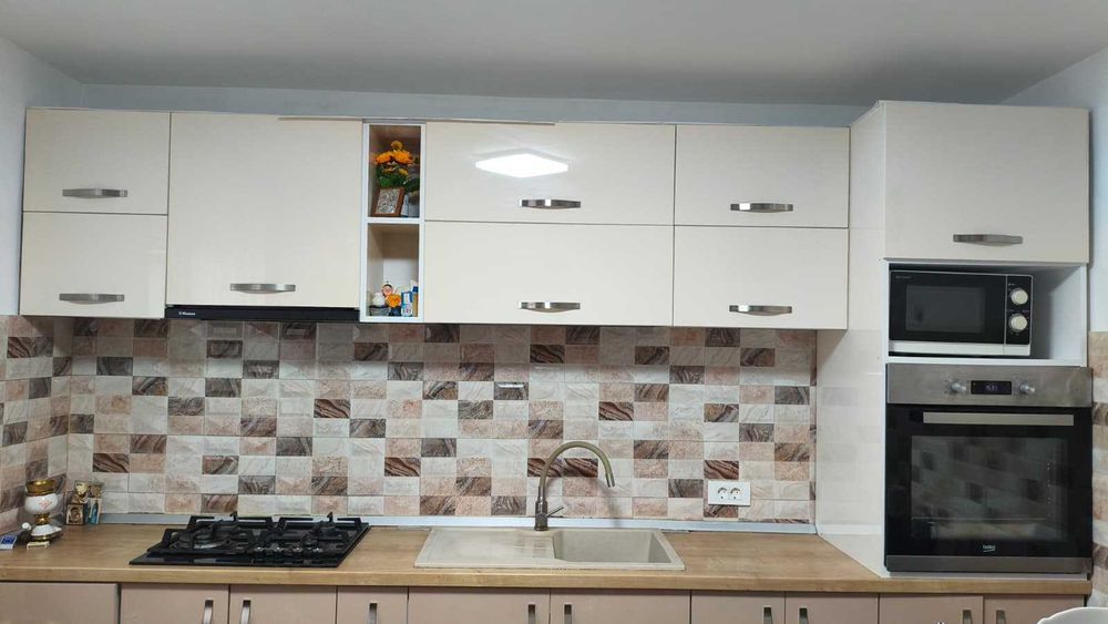 Vând casă în Valea Lupului – la doar 10 minute de rondul Păcurari