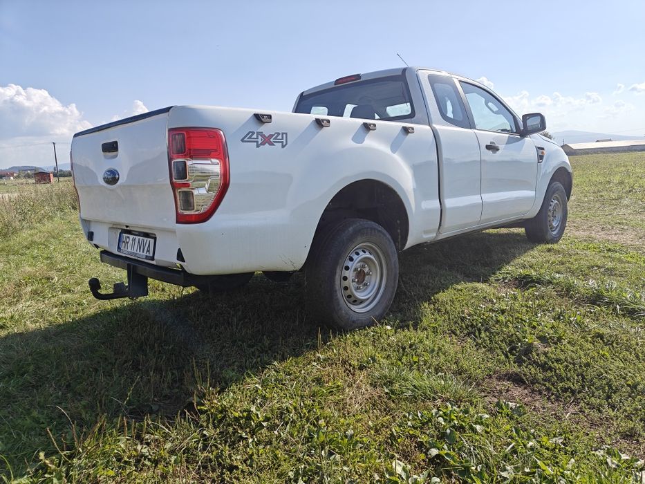 Ford Ranger XL 2.2 cu troliu 5.5t