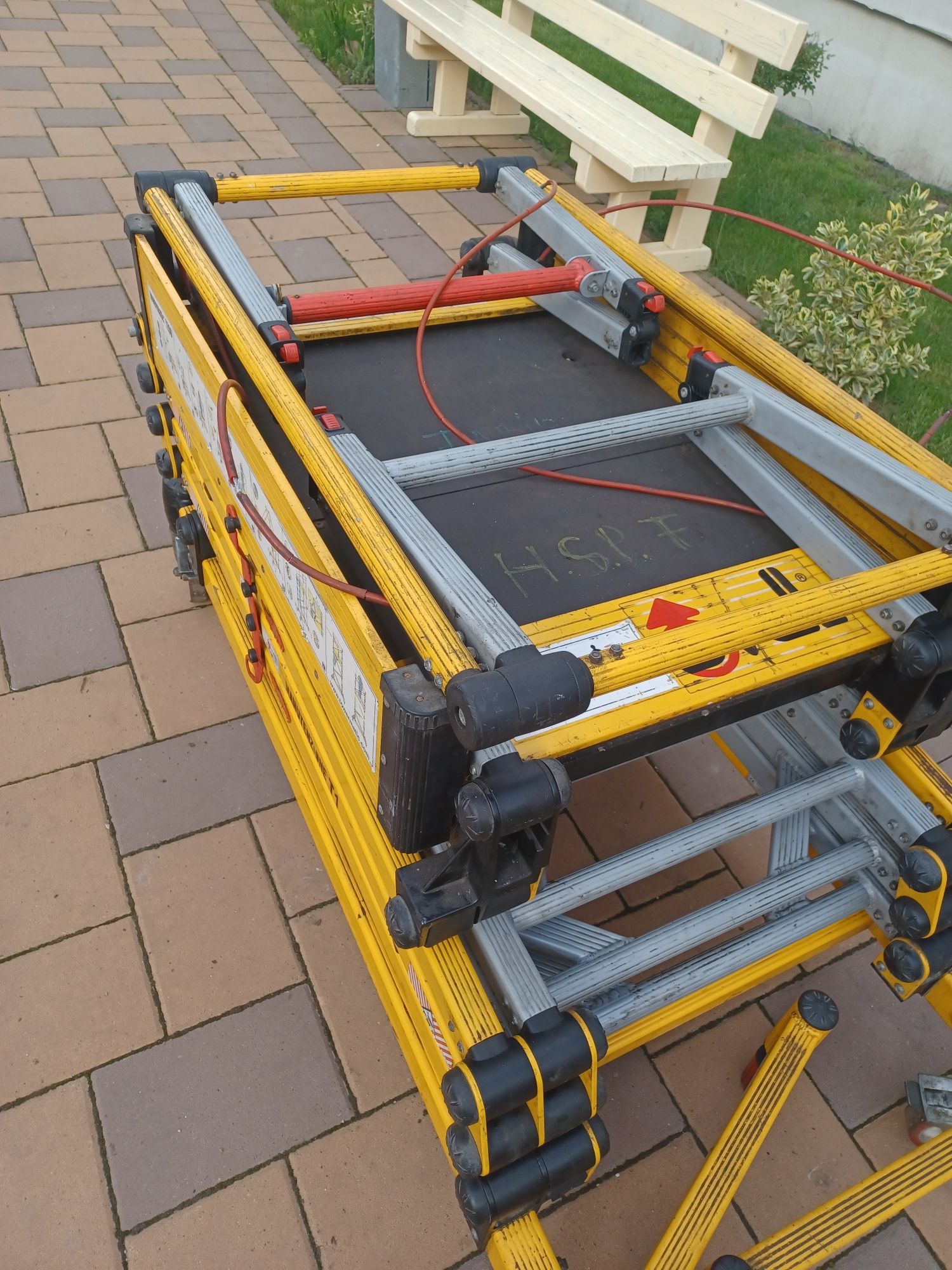 Schela Towermatic T 200