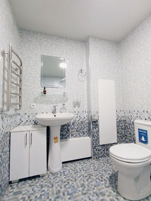 Сдается 2 ком Парк Бабура. Ул Ш.Руставели. Можно с маленькой собачкой