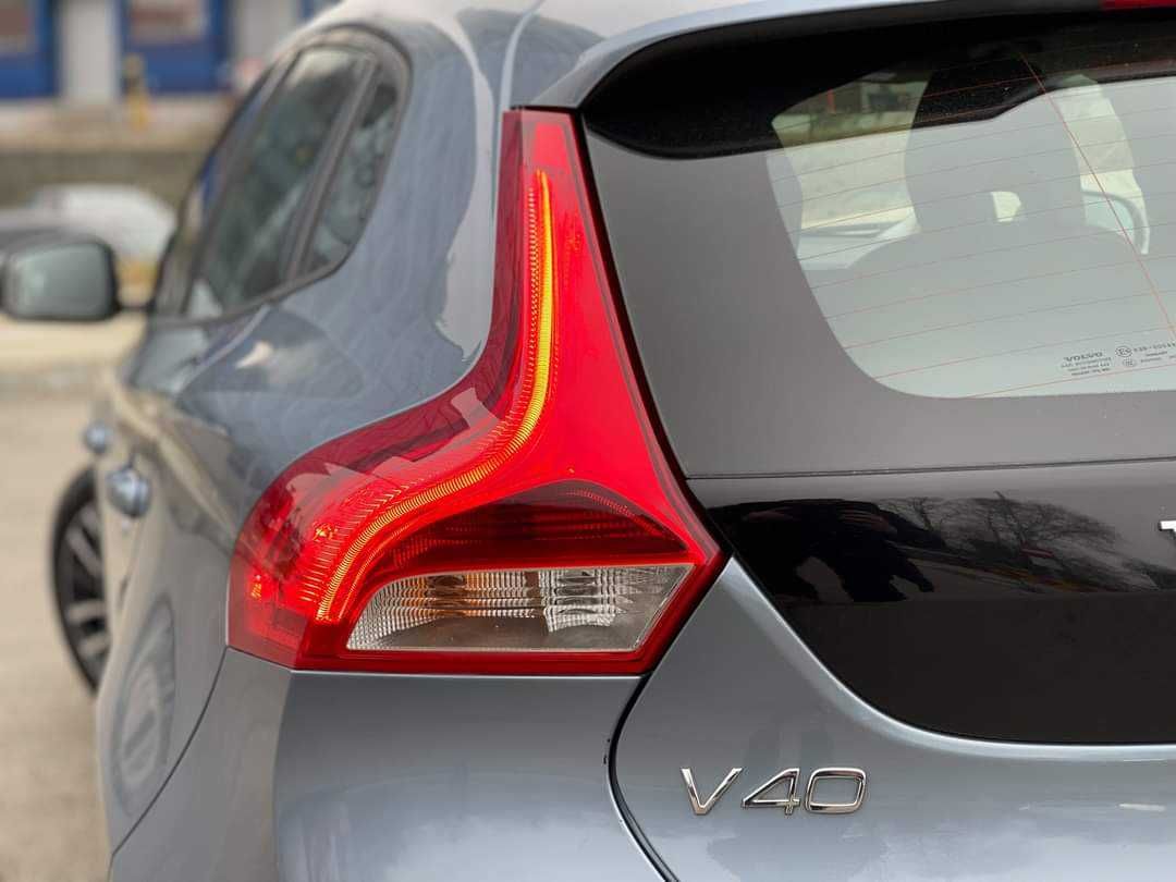 Volvo V40 D3 2016