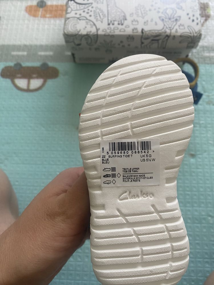 Детски сандали Clarks