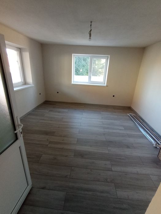 Amenajări interioare, renovări, zugrăveli