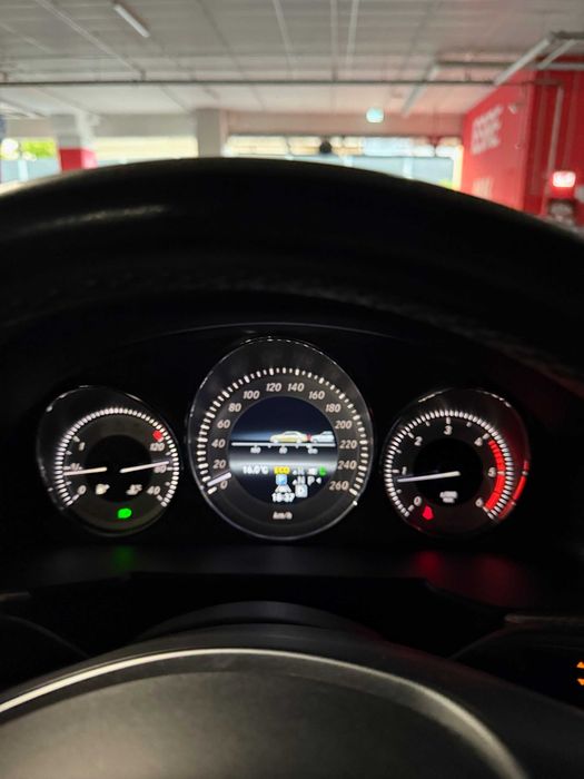 Mercedes-Benz GLK 220 CDI Pachet AMG Distronic+ Keyless go Webasto