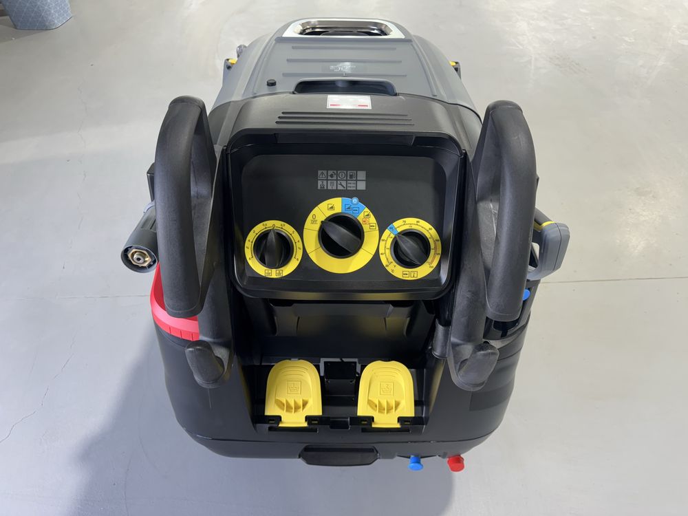 Vand Aparat de Spalat cu apa calda sub presiune KARCHER HDS 7/12-4M