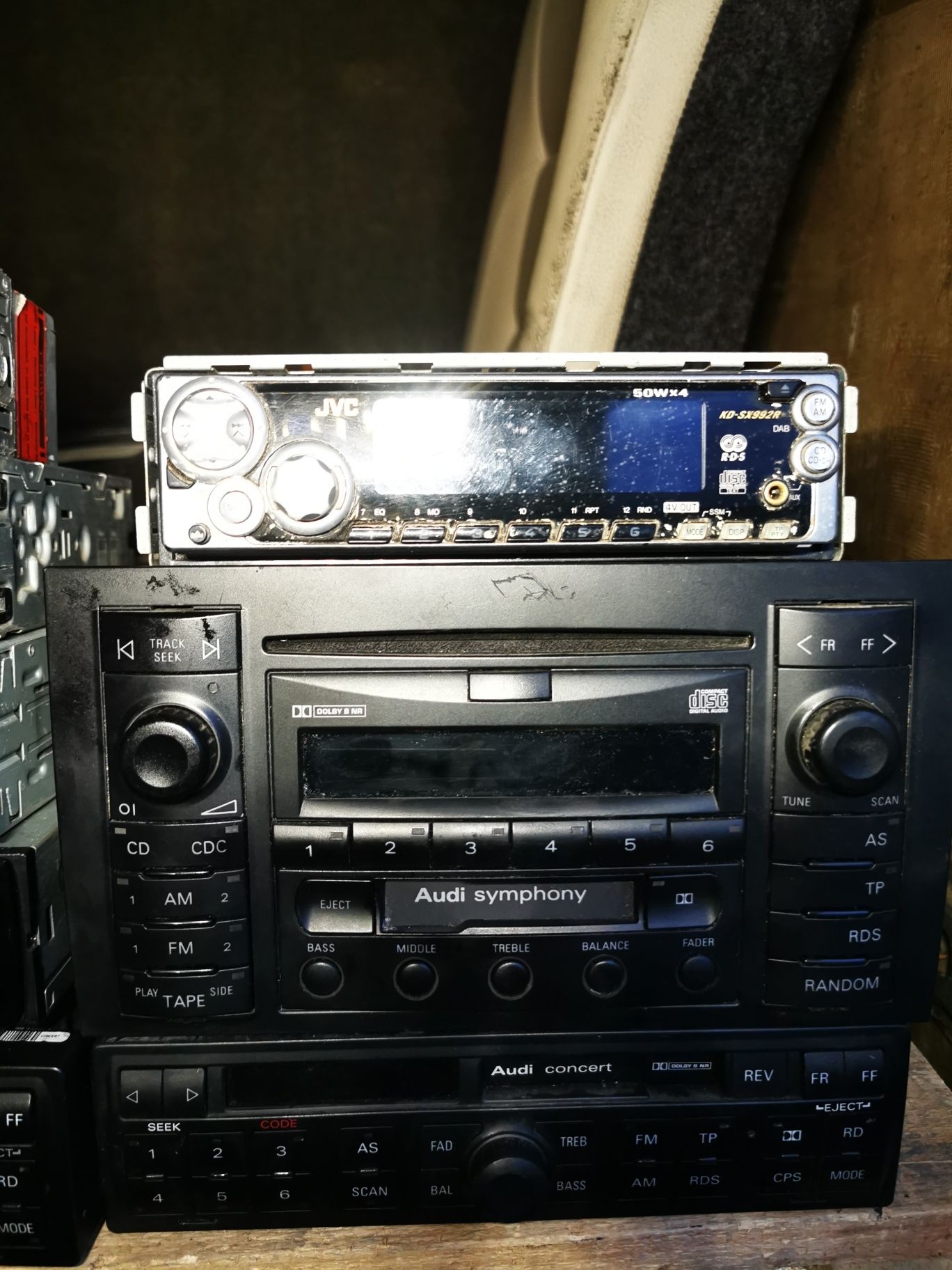 CD за кола / Сд, касетофон