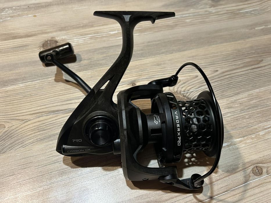 Шаранджиска макари  Sonik Vader x   carbon pro 10000