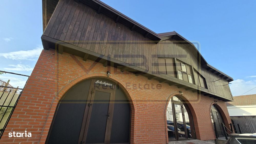 Spatiu comercial- cafenea/ showroom /restaurant