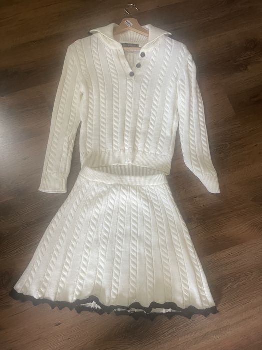 Сет от две части