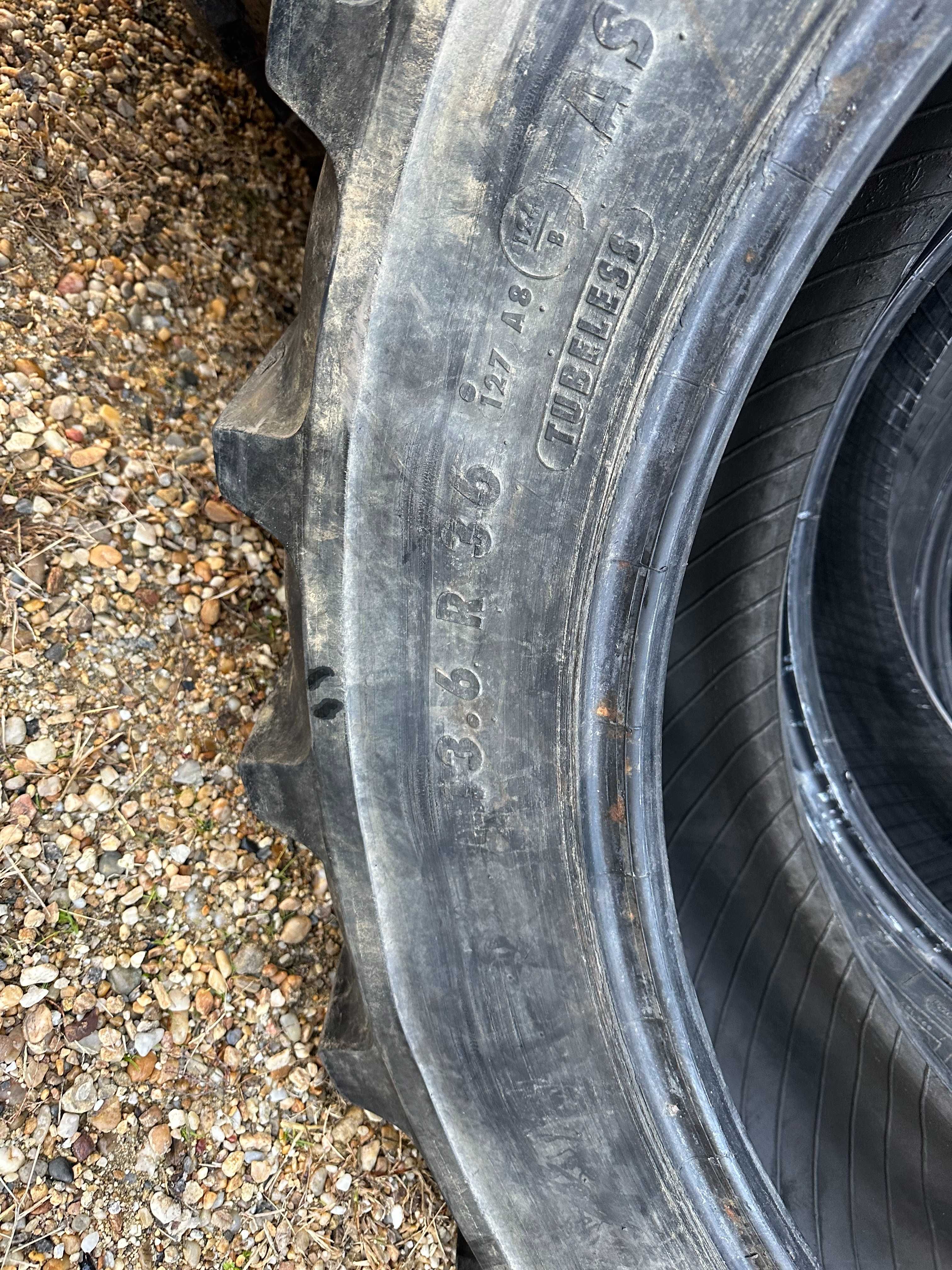 Anvelopa 13.6 R36