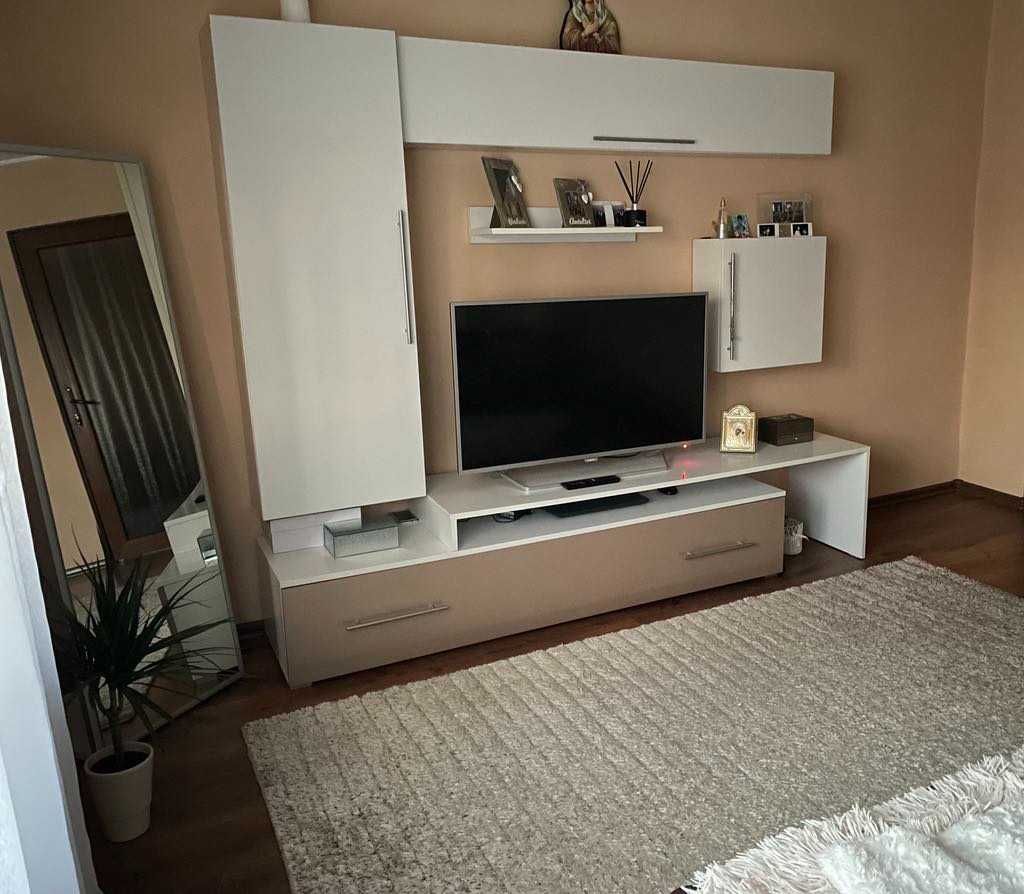 Mobilier living Sântana, Arad