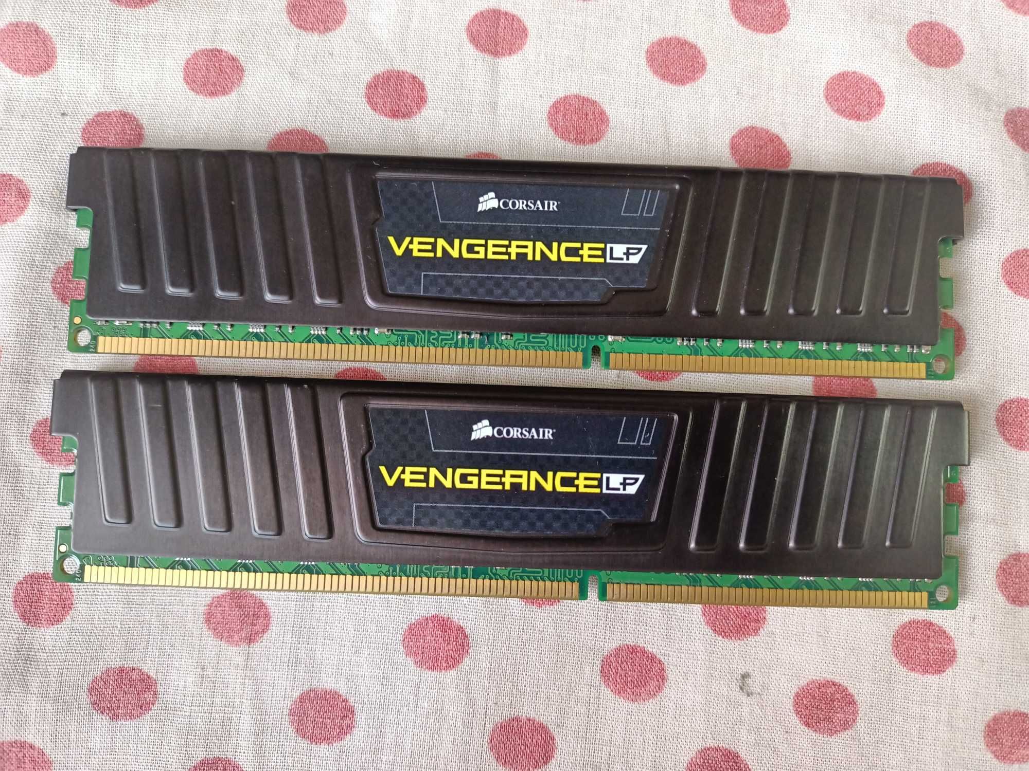 Memorie Ram Corsair Vengeance LP Black 8GB DDR3 1600MHz CL9 Desktop.