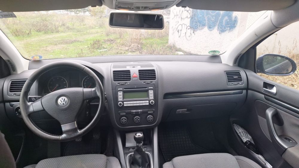 Vând Wolkswagen Golf 5 GT