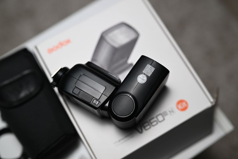 Светкавица Godox V860 III N за Никон/Nikon