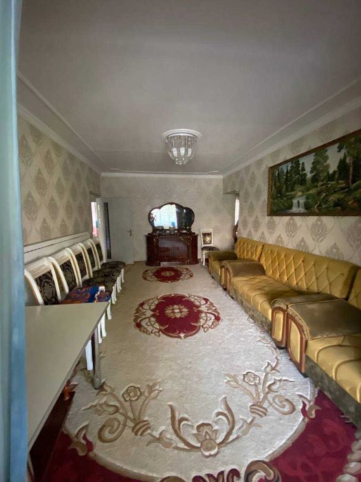 Продается 4 комнатная на 2 этаже 120м2 Дархан  Спецплан  Метро Кирпич