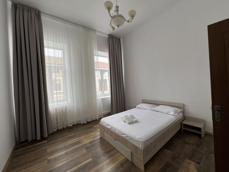Casa in centru 2 camere 75 mp