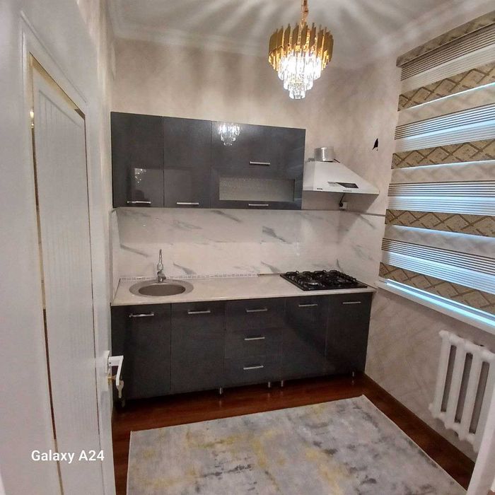 Чuлонзop-19 Панeль 2/2/4 балкoн 1,5/3 Орueнтup Школа 101