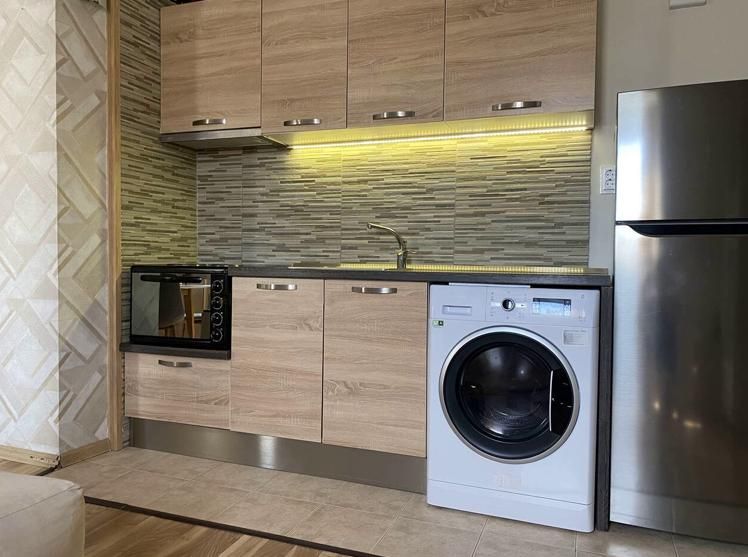 Дава се под наем Двустаен апартамент в Пловдив, Мараша - 65 кв.м за 400 € - Снимка #1