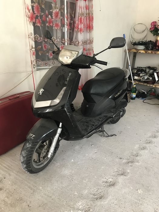 Vand scuter peugeot vivacity 49 cm