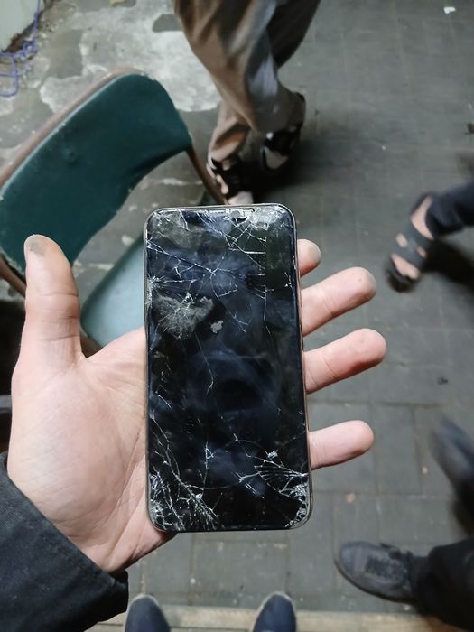 iphone xr на запчасти