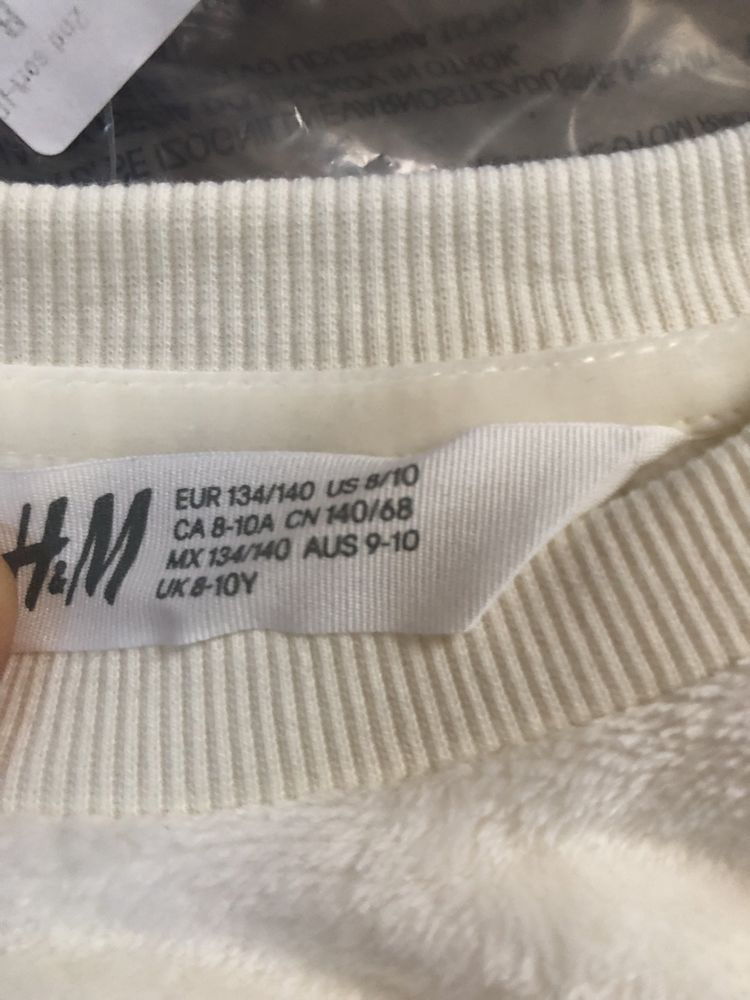 Bluzite blanita noi H&M paiete reversibile