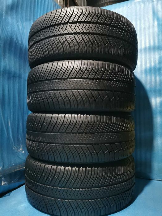 255 45 19 michelin m+s 4 buc