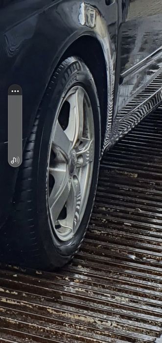 Vând jante audi original r16