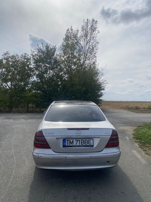 Mercedes e220 w211